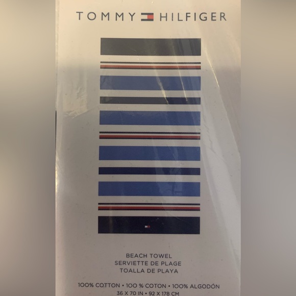 Assorted TH Beach towels - Picture 4 of 4